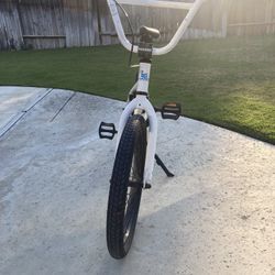 20 Inch Haro Bmx Bike for Sale in Bakersfield CA OfferUp