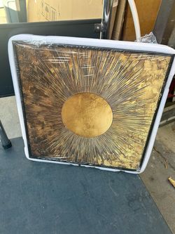 Sun with rays canvas