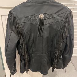 Ladies Large Harley Davidson Leather Fringe Jacket