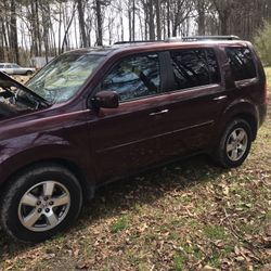 2011 Honda Pilot.    Financing Is Available 
