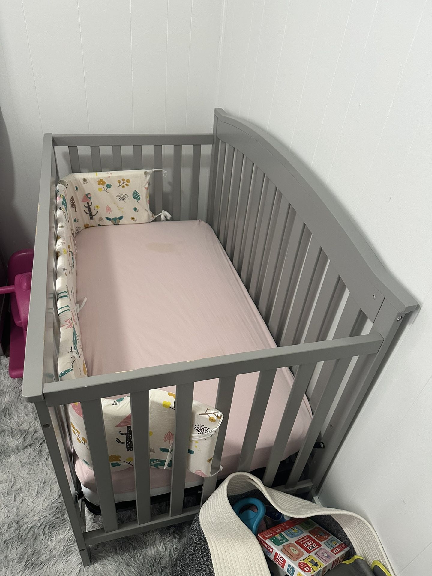 Baby Crib 
