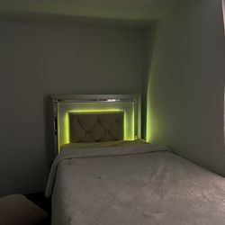 Base Para Camas con Colchones Incluidos!