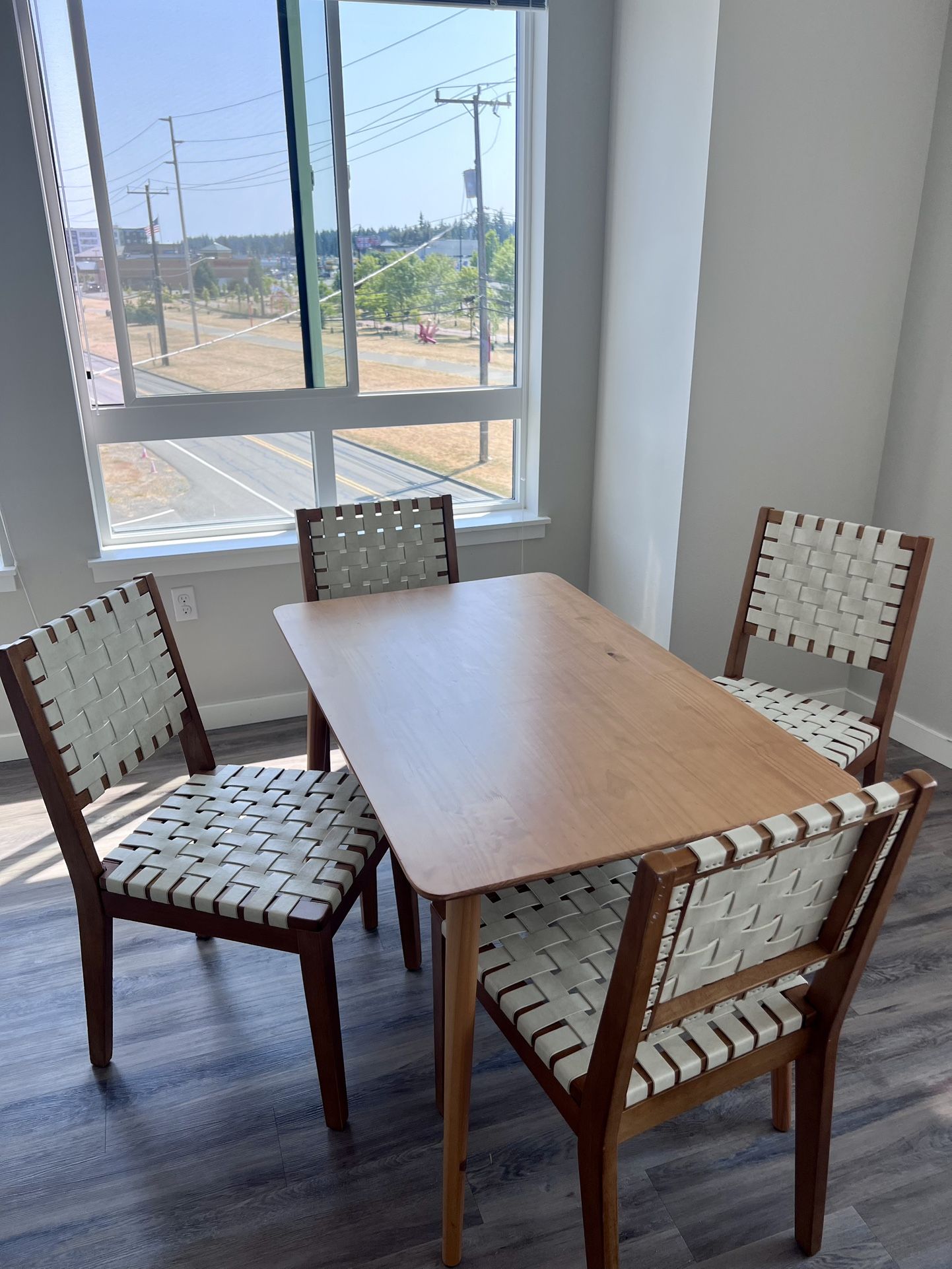 Dining table with chairs