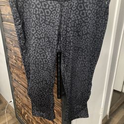 Women’s Leggings Size Large By Danskin