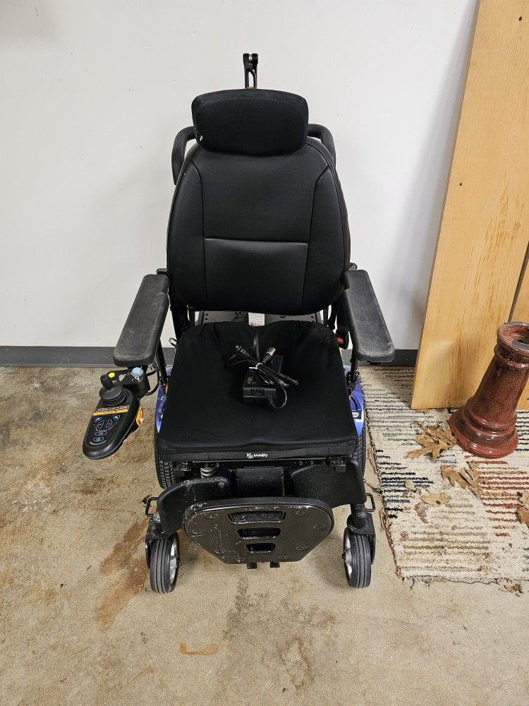 Electric Power Chair By Ki Mobolity