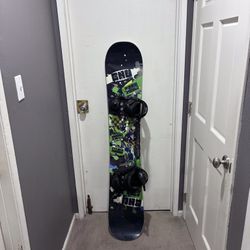 Snowboard with Bindings - Size 159cm
