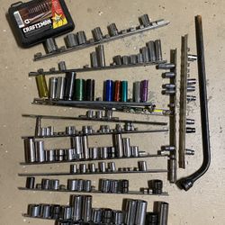 Bunch Of Sockets And Stuff SALE PENDING ROBERT