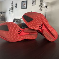 Adidas Zero adios pro  4 Women’s Size 6