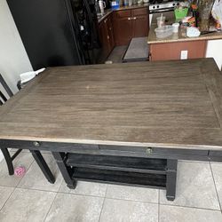 Barn House Table 
