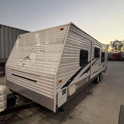 2005 Cherokee  camper