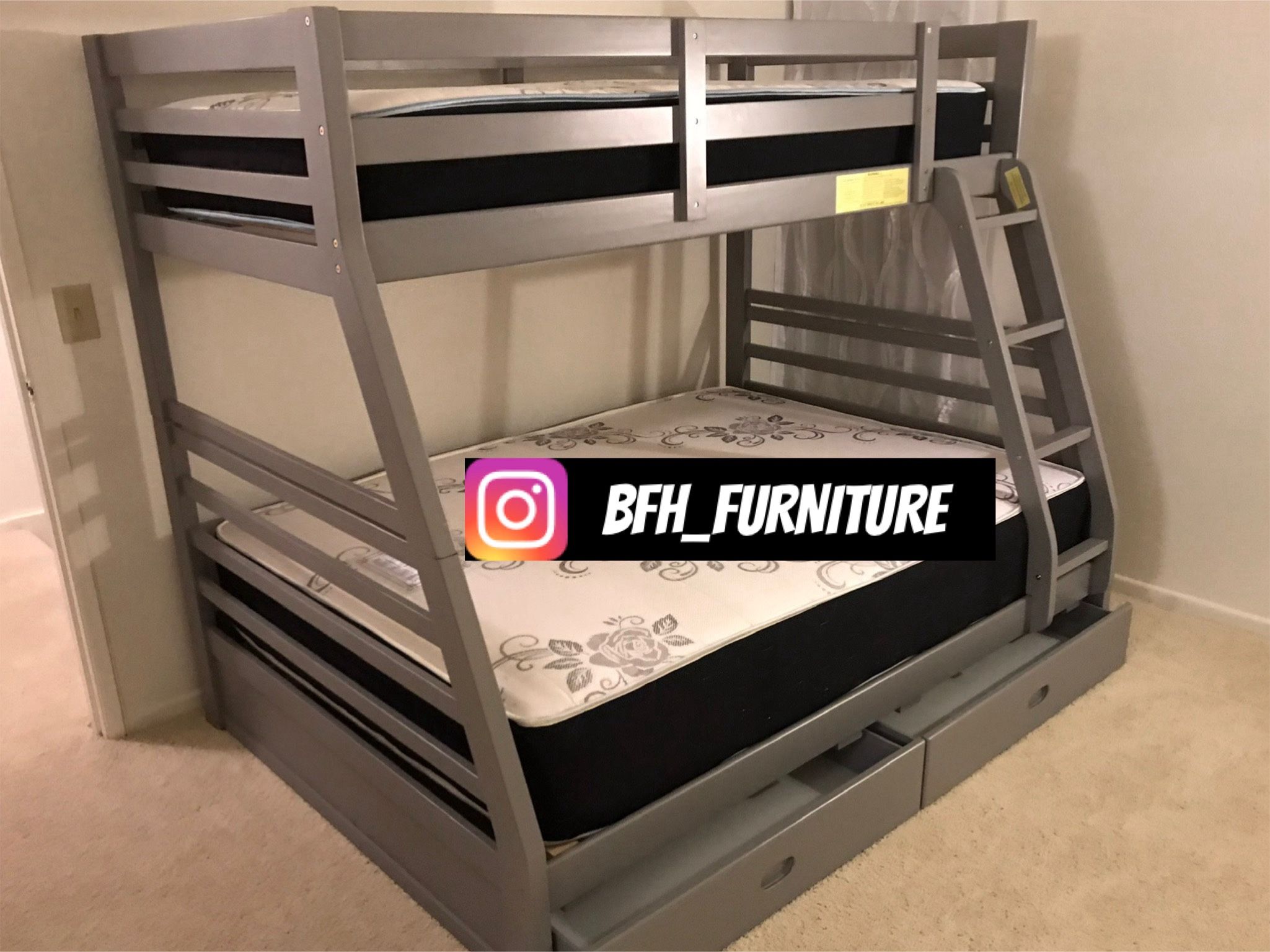 Twin/Full Gray Bunk bed w. Drawers & Ortho Mattresses Included