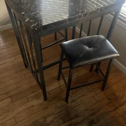 Small Table With Barstools