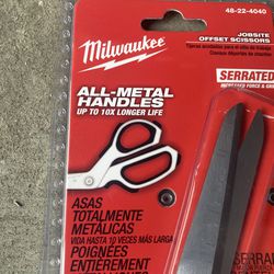 Review: Milwaukee Jobsite Scissors