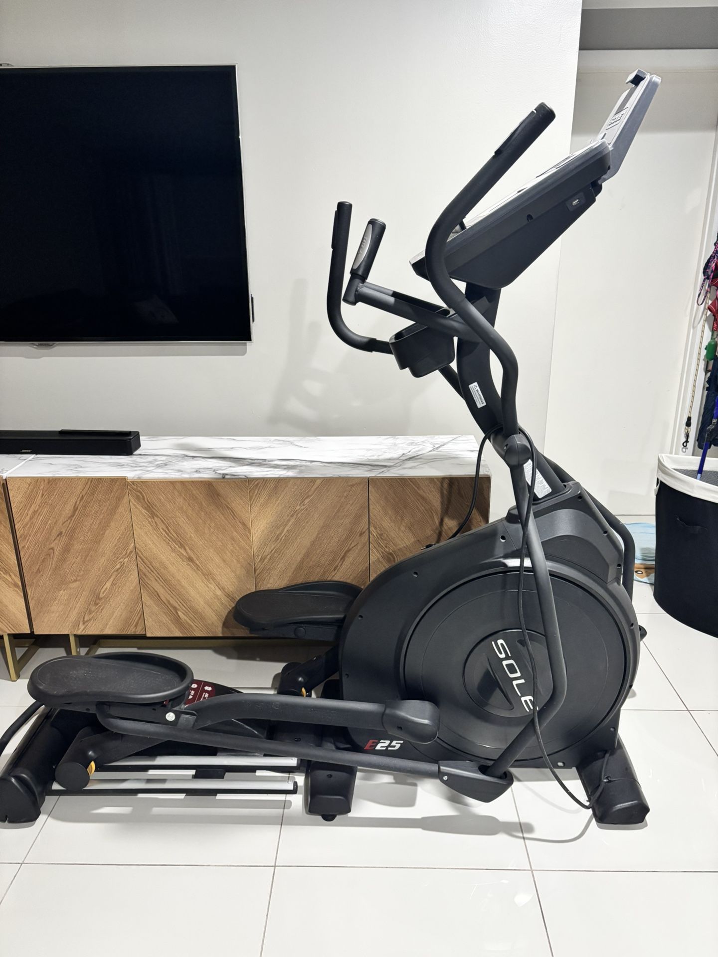 Exercise Machine Elliptical