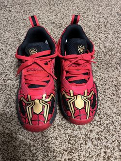 Spider-Man Adidas Youth Size 5
