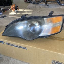 2006 Subaru Outback Headlights 