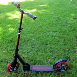LaScoota Kick Scooter - Red / Black Foldable, Adult & Kid Friendly