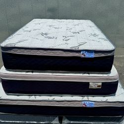 Queen Mattress And Box Spring 