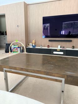 Coffee table 48x28 in real wood