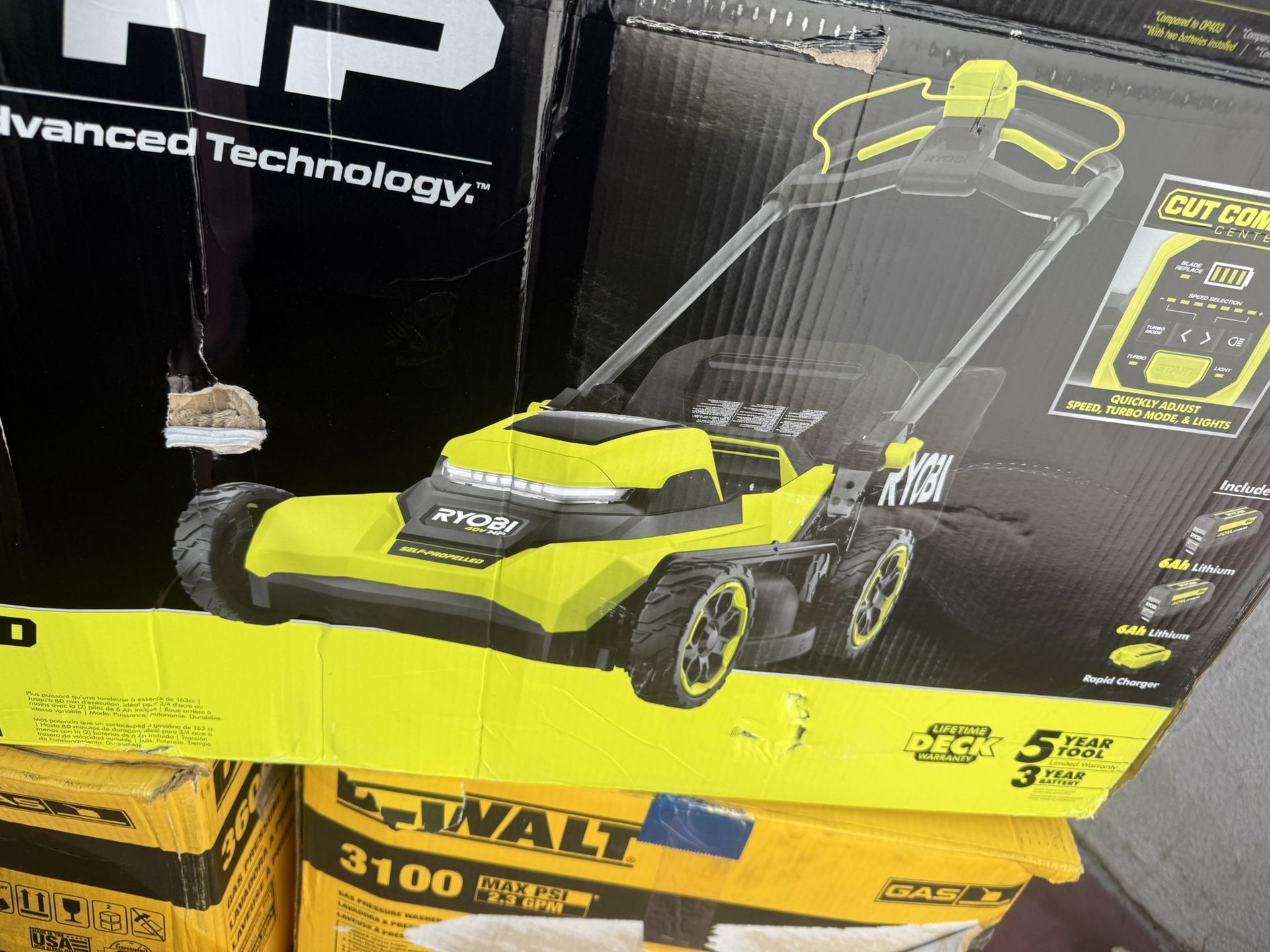 Lawnmower Rioby self propelled 21 inch new come w 6ah and fast charger $220 firm