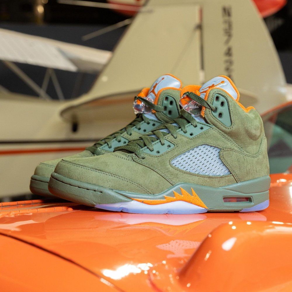 Air Jordan 5 Retro "Olive"- $225 (READ BIO)