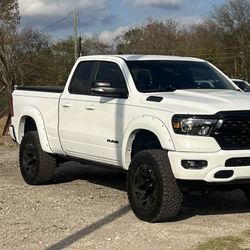 2022 Ram 1500 Big Horn • LIFTED • 4x4 • 26k Miles 🔥  💰 $36,500 