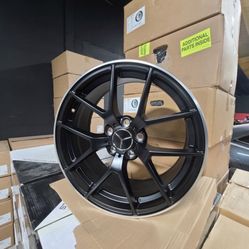18 INCH NEW WHEELS AMG STYLE FOR MERCEDES BENZ C250 C300 C350 E350 W211 W212 W204 W205 WITH NEW TIRES !!!