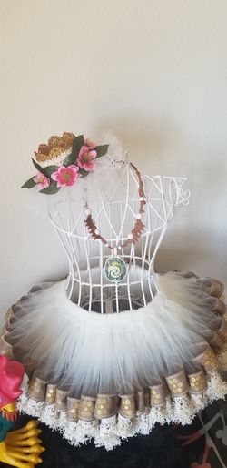 MOANA TUTU