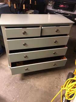 Chest (5) drawers