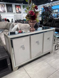 Accent cabinet ✨🥳