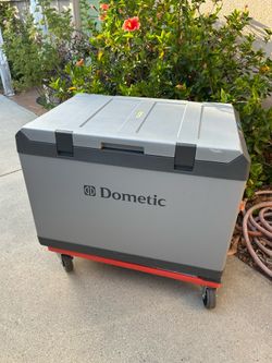 Refrigerator portable