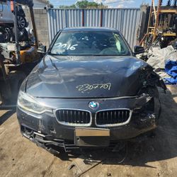 BMW 330i Xdrive 2017 (contact info removed) PARTS