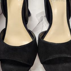 Vince Camuto BLACK heels 