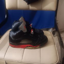 Nike Air Jordan 5 Retro