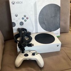 Xbox Series S 512 GB With Controller
