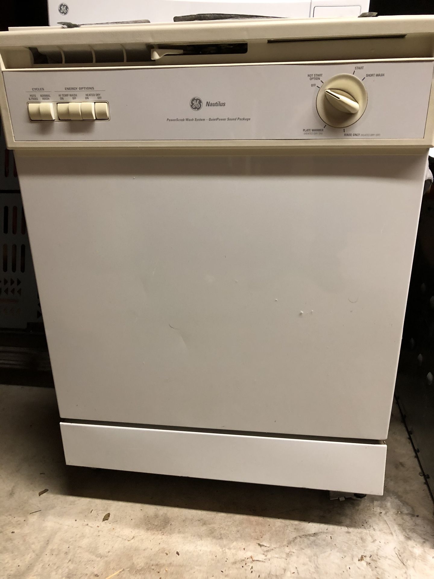 GE Electric Dishwasher