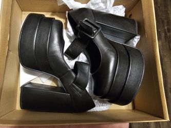 Steve Madden Carly Leather Platforms 