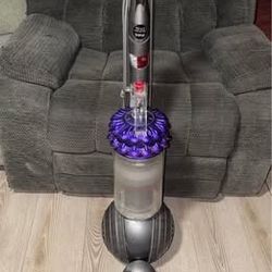 Dyson Cinetic Big  Ball Animal Vacuum