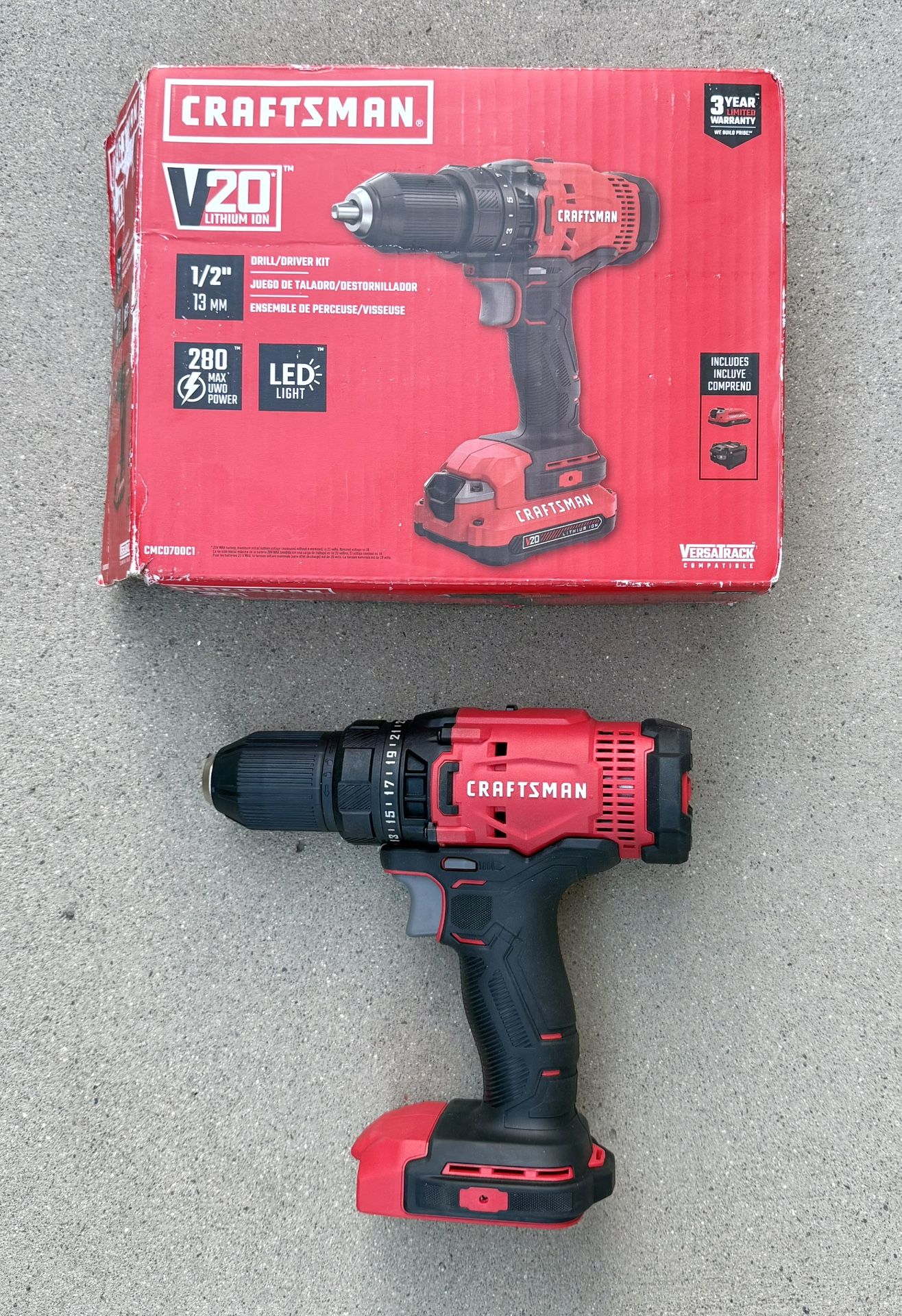 New in Box CRAFTSMAN 20V Drill Driver with Box