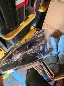 Nissan altima headlight
