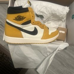 Jordan 1 Mids 
