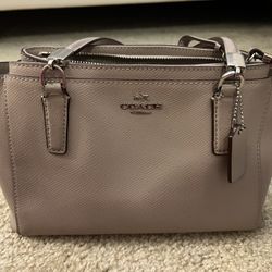 Genuine Coach Bag/Purse - $15.00