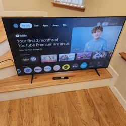 New Cond TCL 55 INCHES  TV  WORKS EXCELLENT. With Remot , IN THE BOX    