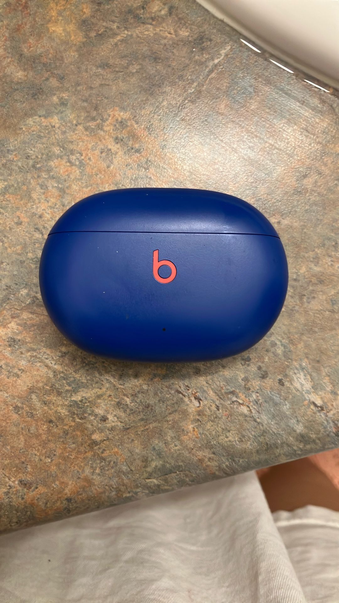 Beats Studio Buds +