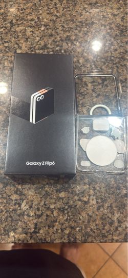 Samsung zflip 6 512 gb factory unlocked like new