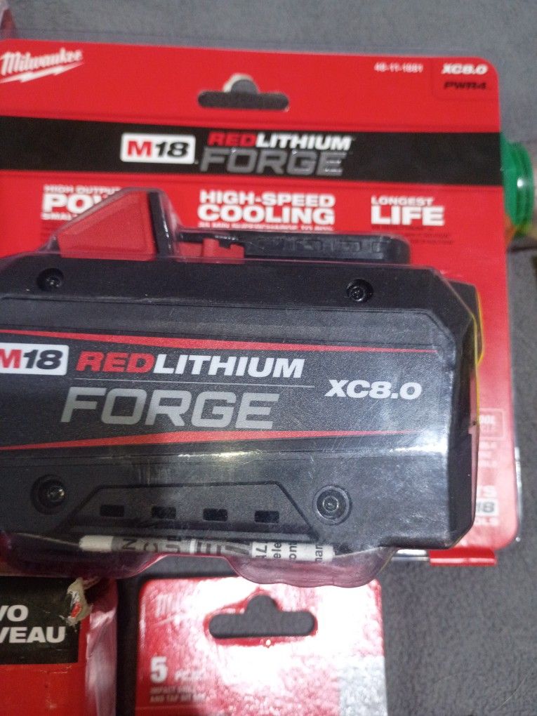 Milwaukee Forge XC 8.0 Battery