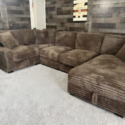 Midnight Madness 4 Piece Sectional $10 Down Payment And Financing Available