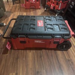 Milwaukee Rolling Tool Chest