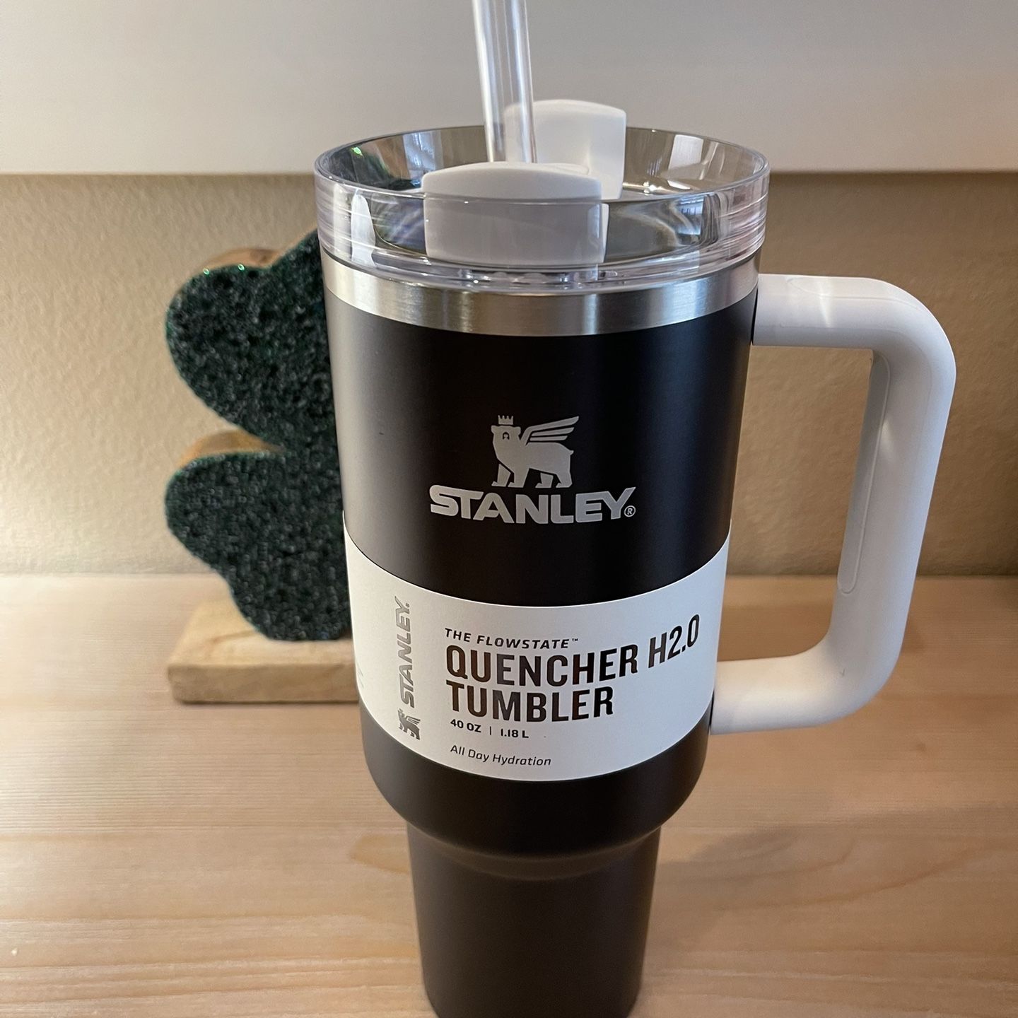 NEW Stanley Adventure Quencher Travel Tumbler in Citron Remix Green 40 oz  for Sale in Duluth, GA - OfferUp