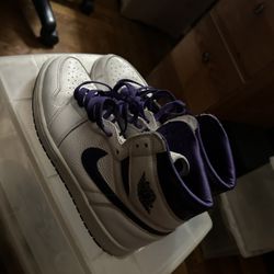 Jordan 1 Reverse Purple 